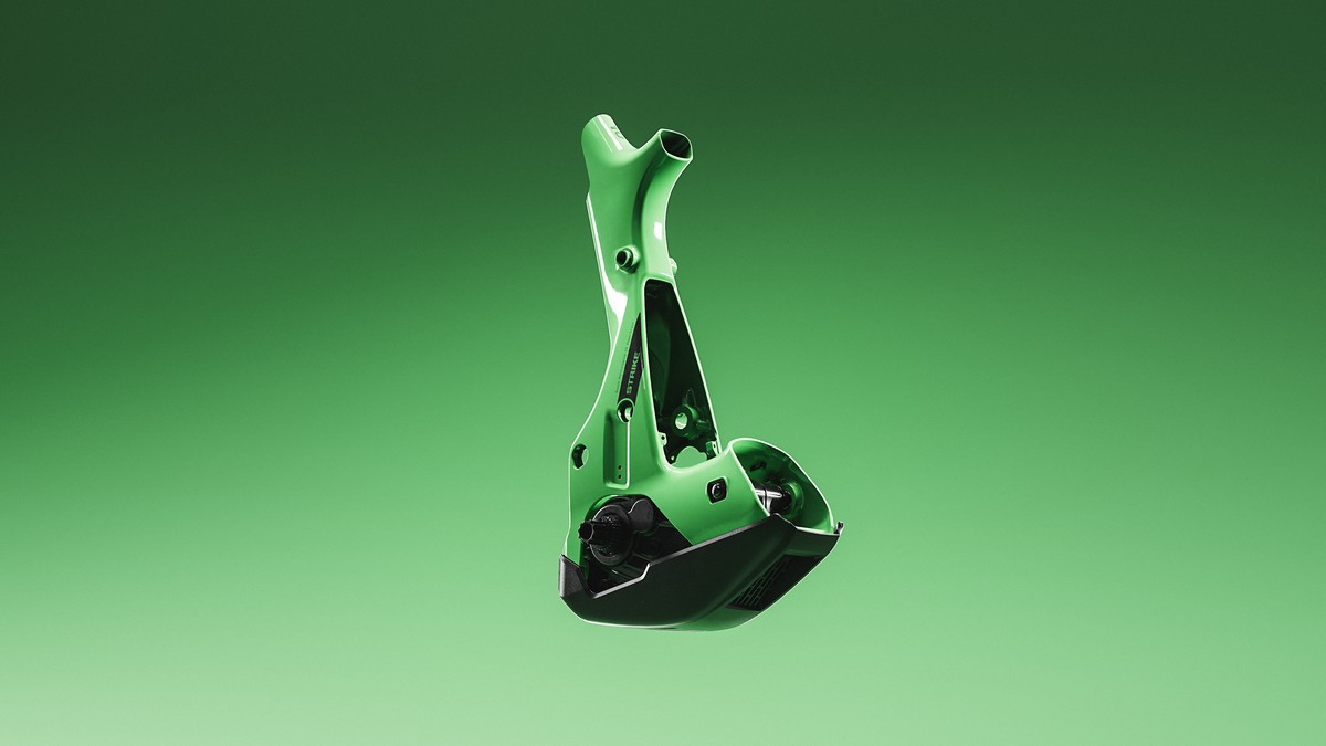 Semi-integrated shock, cast motor mount in 150 mm 4 Link kinematic pri SCOTT Strike MY27